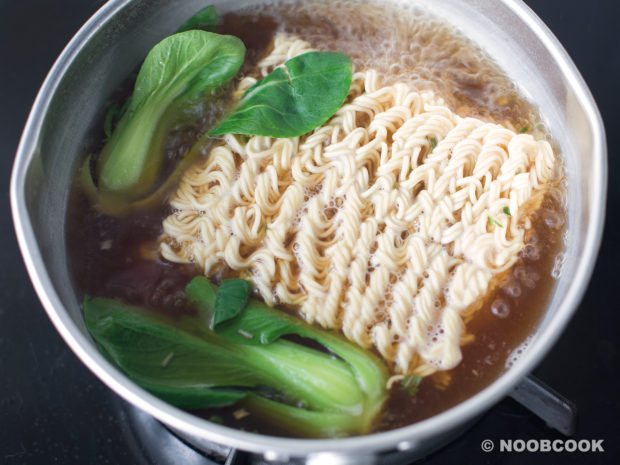 Hong Kong Style Instant Noodles Recipe (Cooking)
