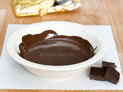 How to melt chocolate in the microwave