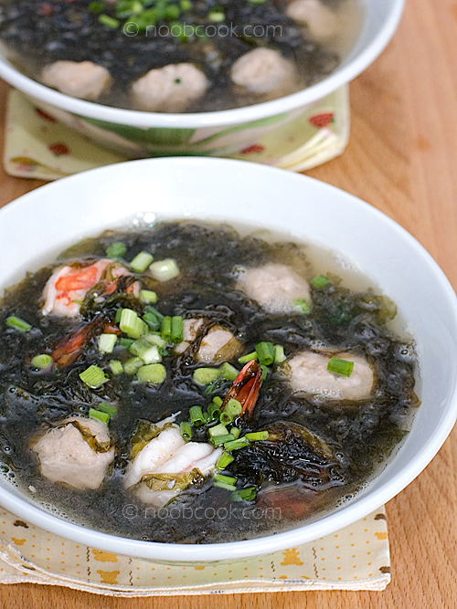 Seaweed Soup Recipe with Pork Balls