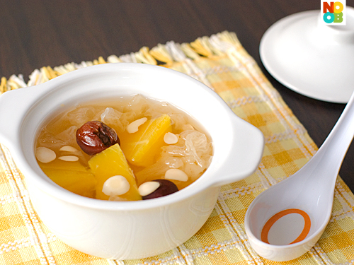 Papaya Snow Fungus And Almonds Soup Recipe æœ¨ç