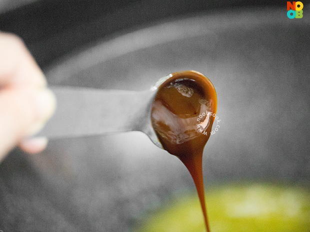 Almost-Instant Marmite Sauce (Step-by-Step)