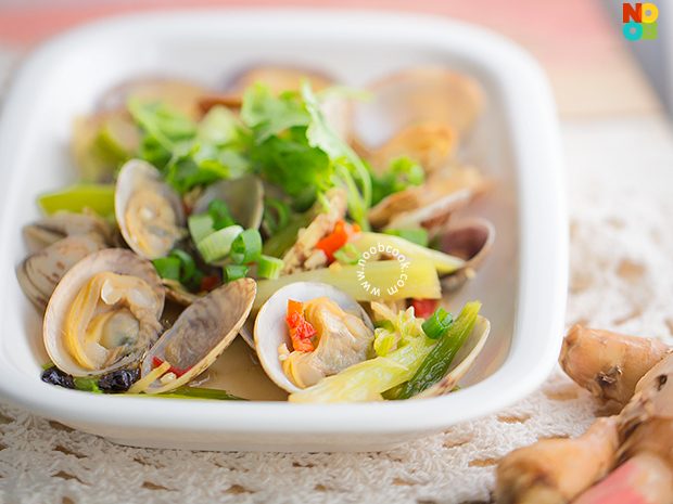 Chinese-style Steamed Clams Recipe