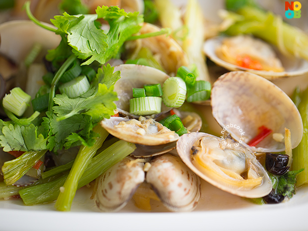 Chinese-style Steamed Clams Recipe