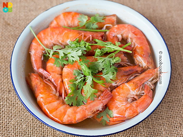 Beer Steamed Prawns