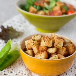 Easy Baked Croutons