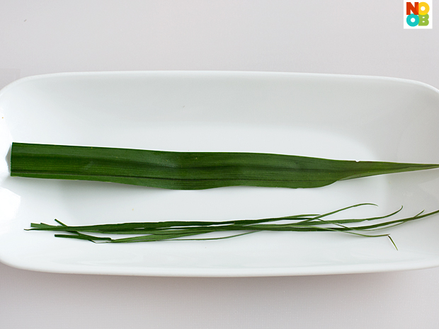 Pandan (screw pine leaves) for folding wontons