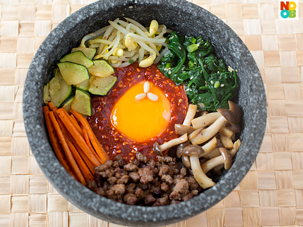 Dolsot Bibimbap (Korean Stone Pot Bibimbap) 