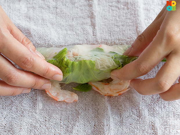 How to Wrap Summer Rolls