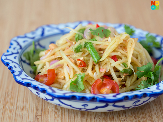 Som Tam (Papaya Salad) Recipe