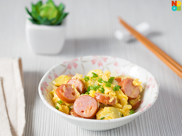 Scrambled Eggs with Cheese and Hotdog Recipe