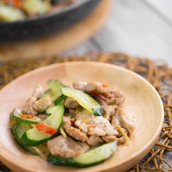Stir-fry Pork with Cucumber Recipe