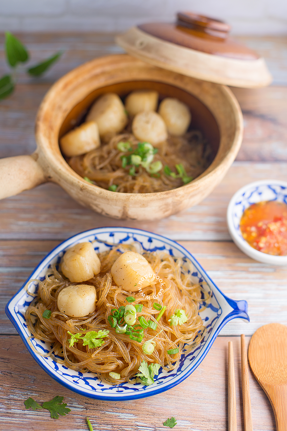 Claypot Scallop Glass Noodles Recipe | NoobCook.com