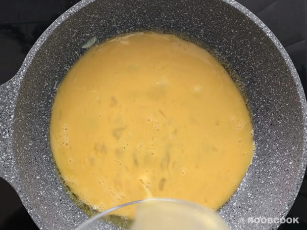 Ham & Cheese Omelette Recipe