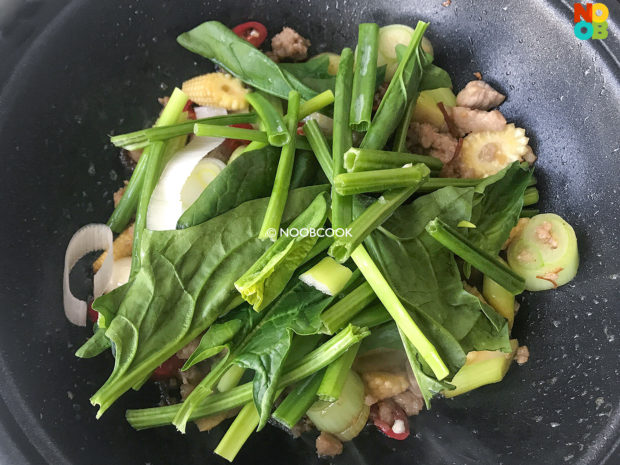 Stir-fry Pork & Veggies in XO Sauce Recipe (Step 6)