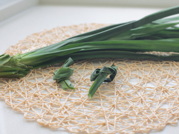 Pandan Leaves (for making Barley Water)