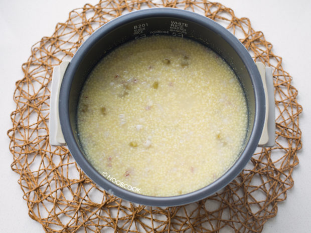 Rice Cooker Millet Porridge