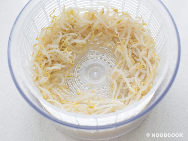 Spicy Bean Sprout Salad Recipe (Step-by-Step)