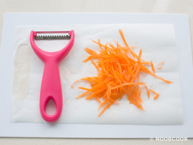 Zig Zag Carrot Peeler