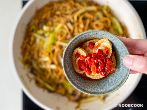 XO Sauce Ee-Fu Noodles (Step-by-Step)