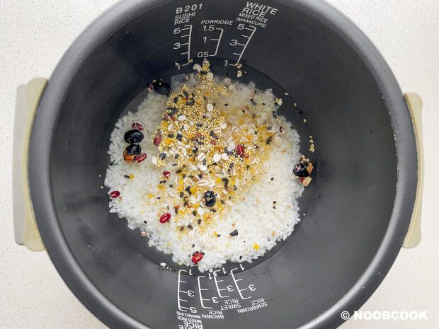Japanese Multigrain Rice (Step-by-Step)