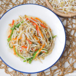 Stir-fry Bean Sprouts & Tricolor Peppers Recipe
