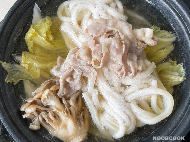 One-Pot Sliced Pork Udon (Step-by-Step)