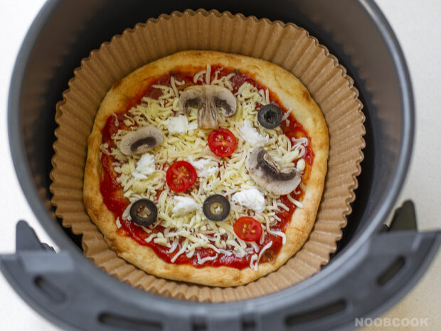 Cheesy Mini Pizza (Air Fryer/Before Bake)