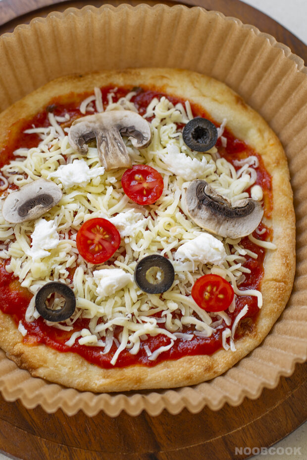 Cheesy Mini Pizza Recipe
